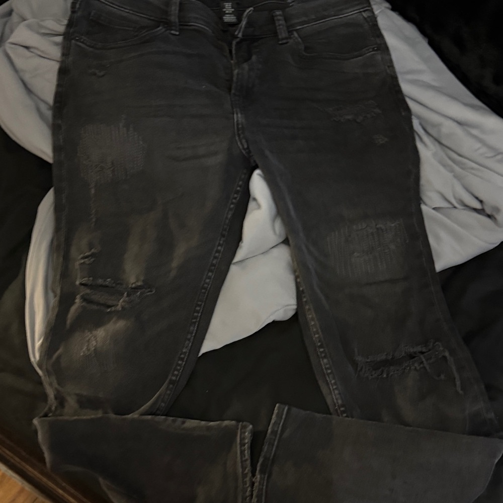 H&M Black Skinny Fit Jeans. Worn twice. Men’s 30